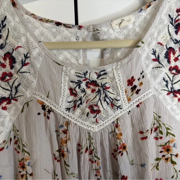 Mason + Belle Ivory Floral Lace Embroidered Sleeveless Blouse Women’s XL - Picture 3 of 4